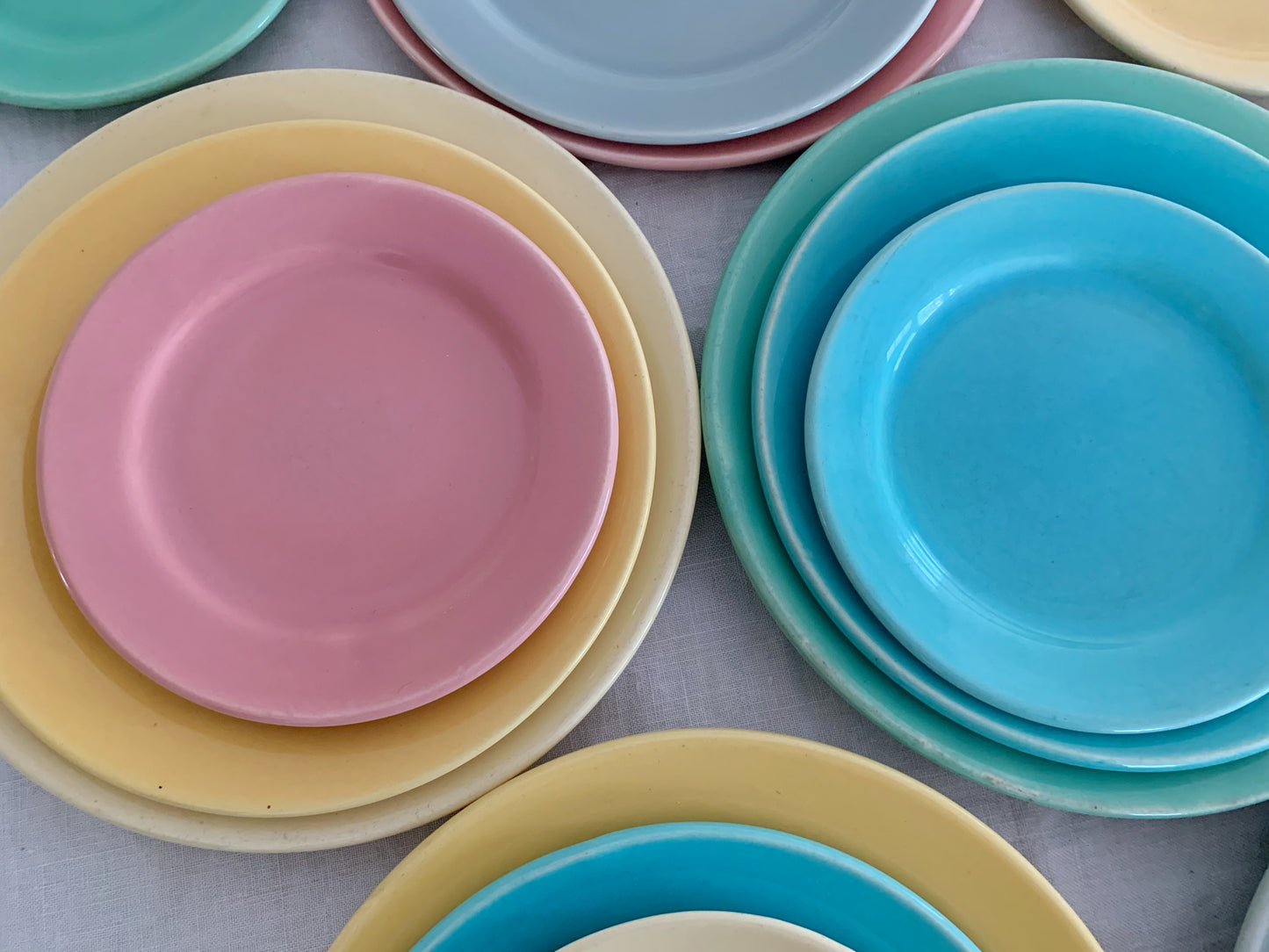 Bauer Pottery Dinnerware Set