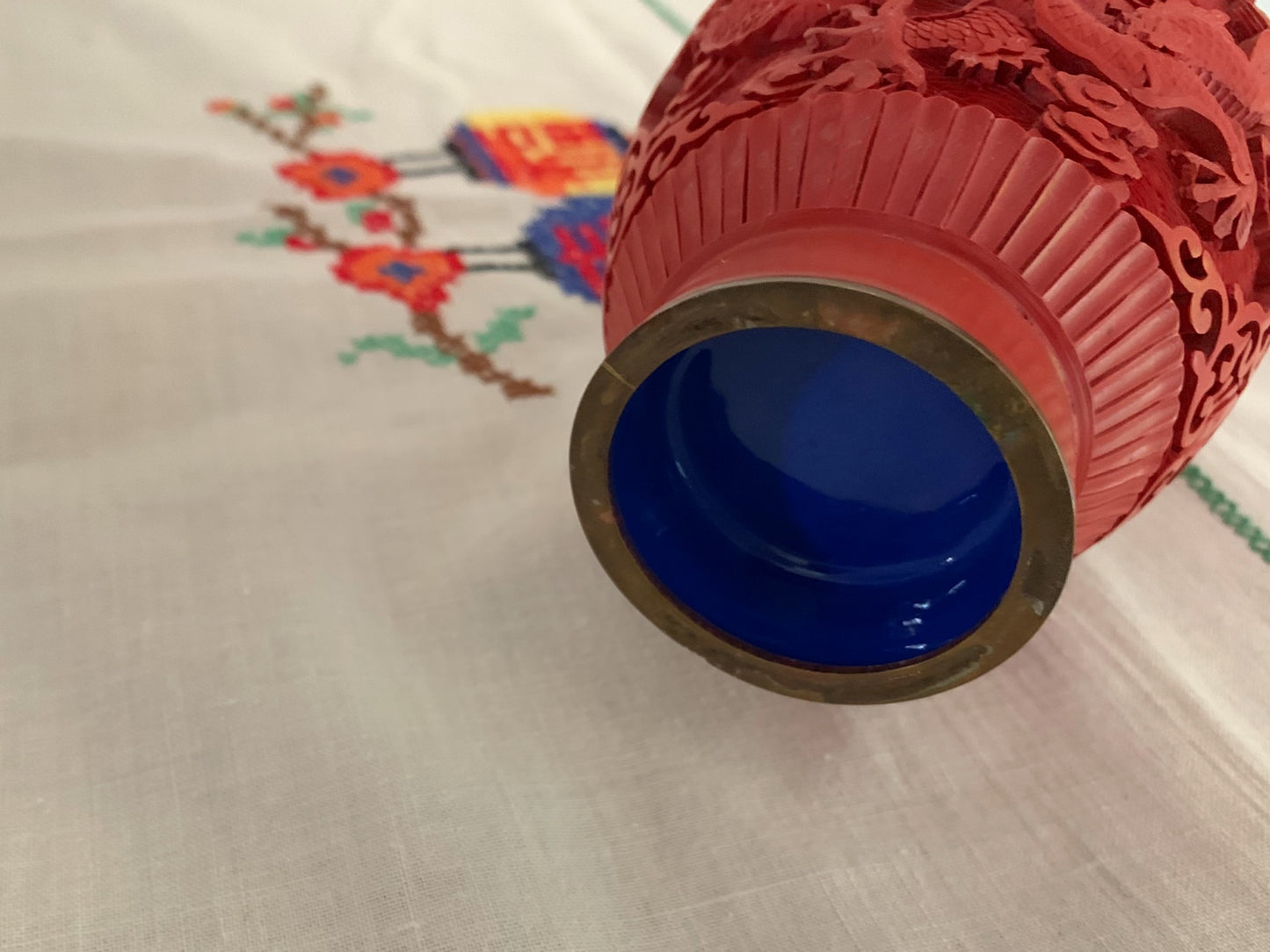 Cinnabar Dragon Vase, 7 inch