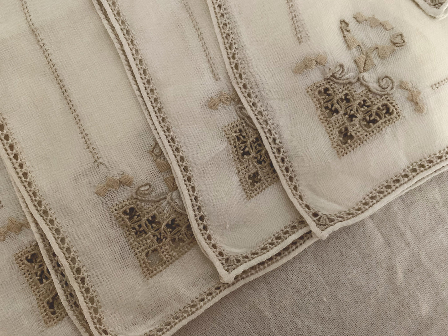 Vintage Italian Linen Set with Reticella Embroidery
