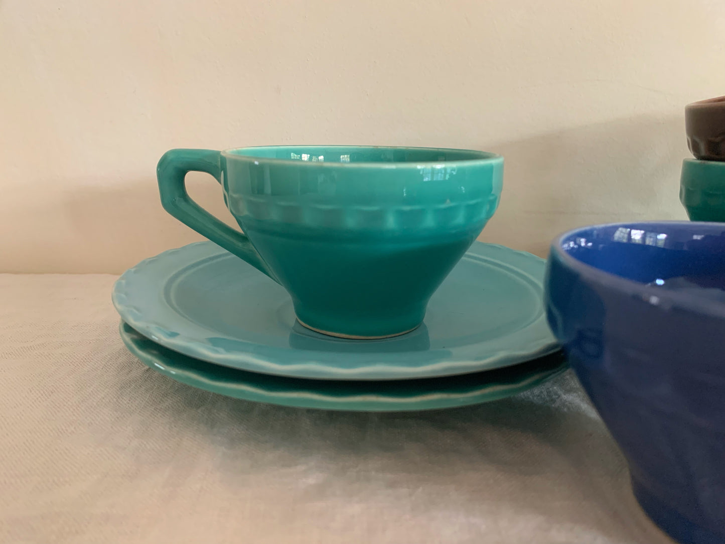 Vernon Coronado Mismatched Cups Set